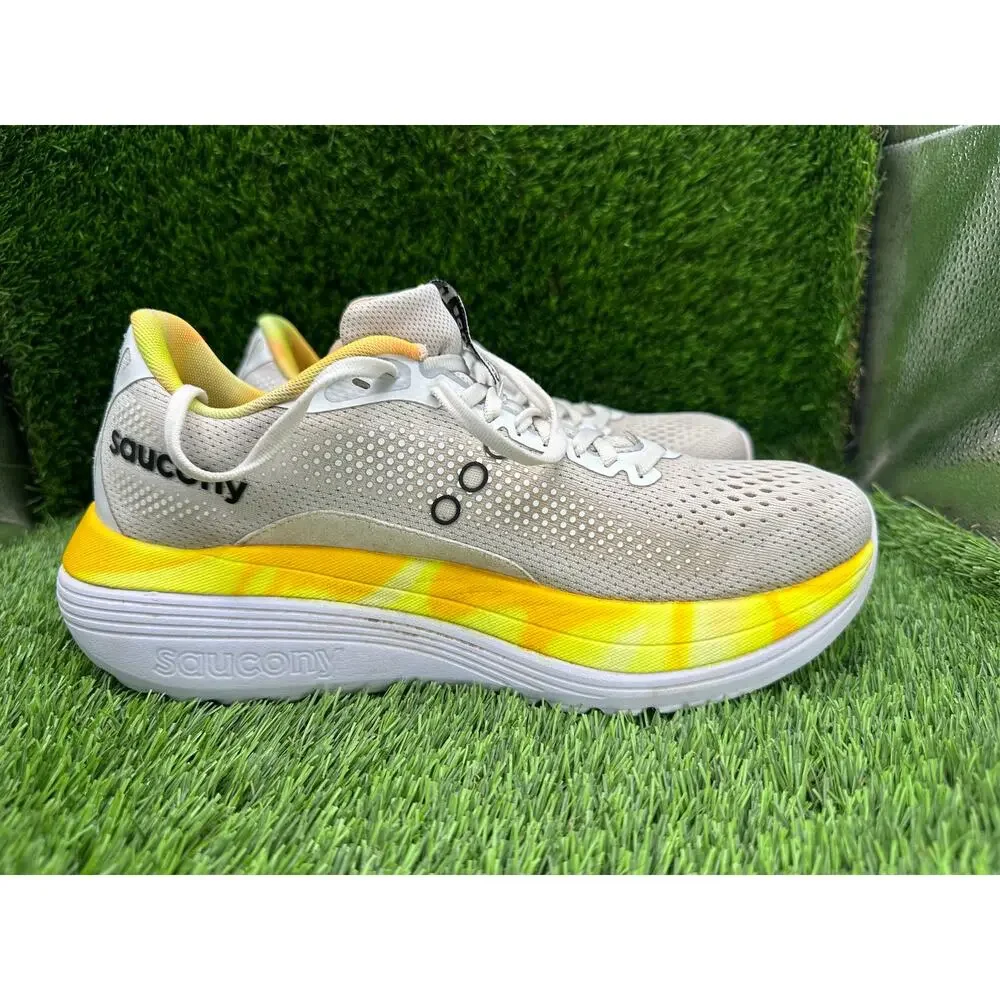 Saucony Endorphin Trainer S20996-130 Athletic Sneaker Men 8.5 White Mesh Running